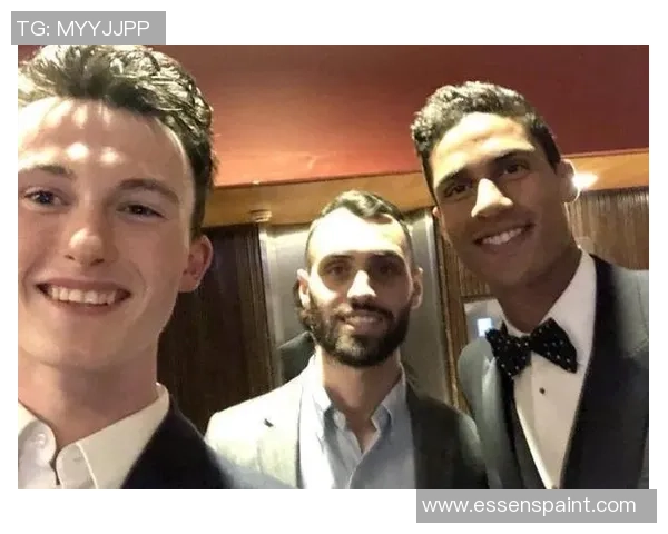 手工编织创意分享足球球星挂件设计与制作全过程展示